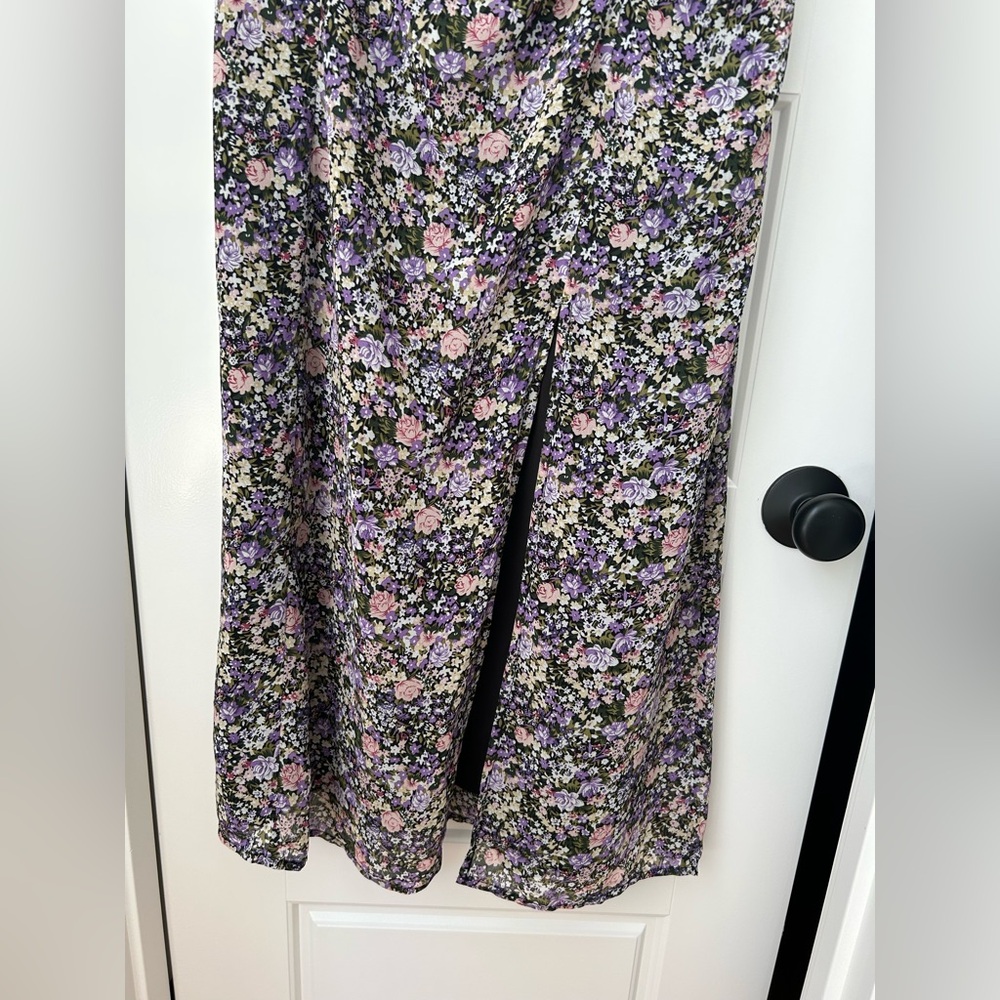 ASTR the Label Floral Sleeveless Dress with Slit - Picture 9 of 14